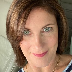 Meet your Posher, Posh